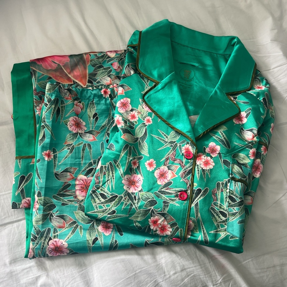 NWOT We are HAH pajama set